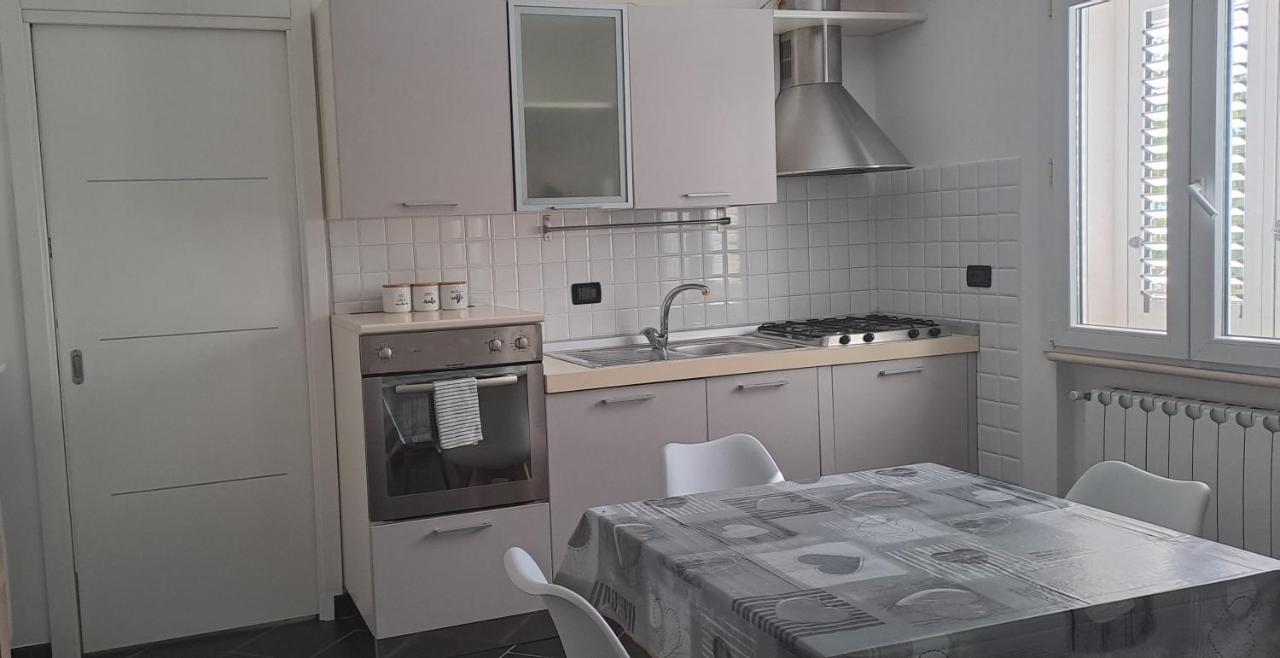 Casa Gialla LʼAquila Extérieur photo